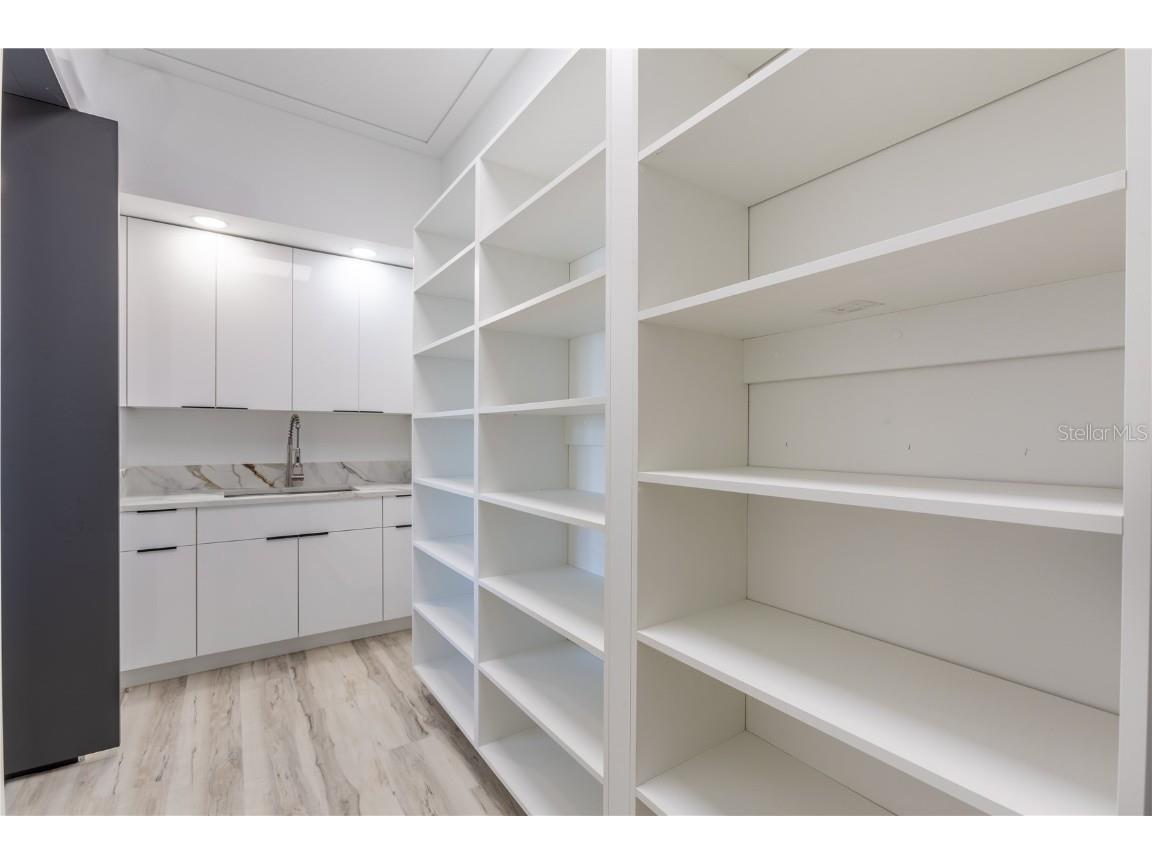 2121 Bayou Grande Boulevard NE Saint Petersburg FL 33703 U8253104 image17