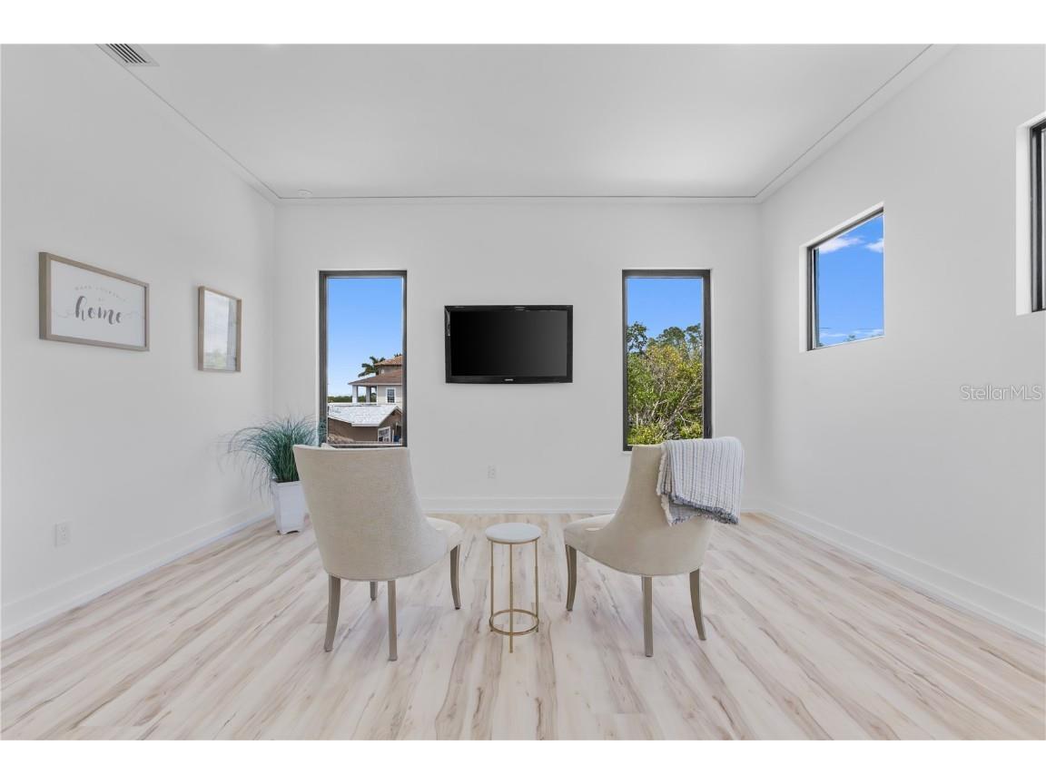 2121 Bayou Grande Boulevard NE Saint Petersburg FL 33703 U8253104 image31