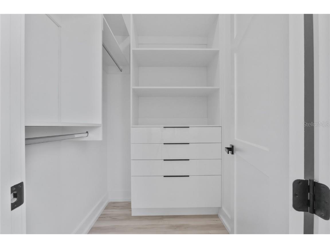 2121 Bayou Grande Boulevard NE Saint Petersburg FL 33703 U8253104 image32