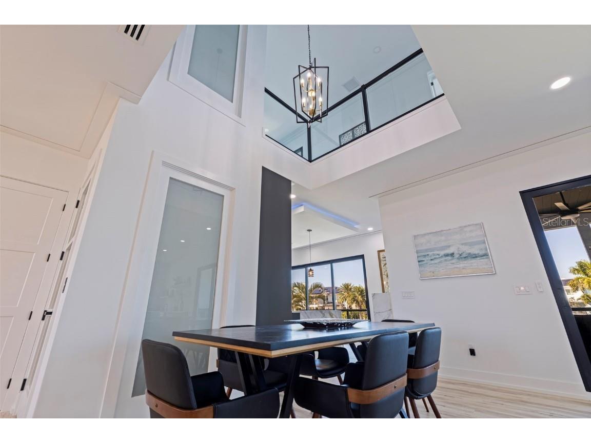 2121 Bayou Grande Boulevard NE Saint Petersburg FL 33703 U8253104 image35