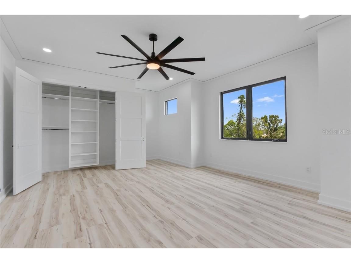 2121 Bayou Grande Boulevard NE Saint Petersburg FL 33703 U8253104 image38