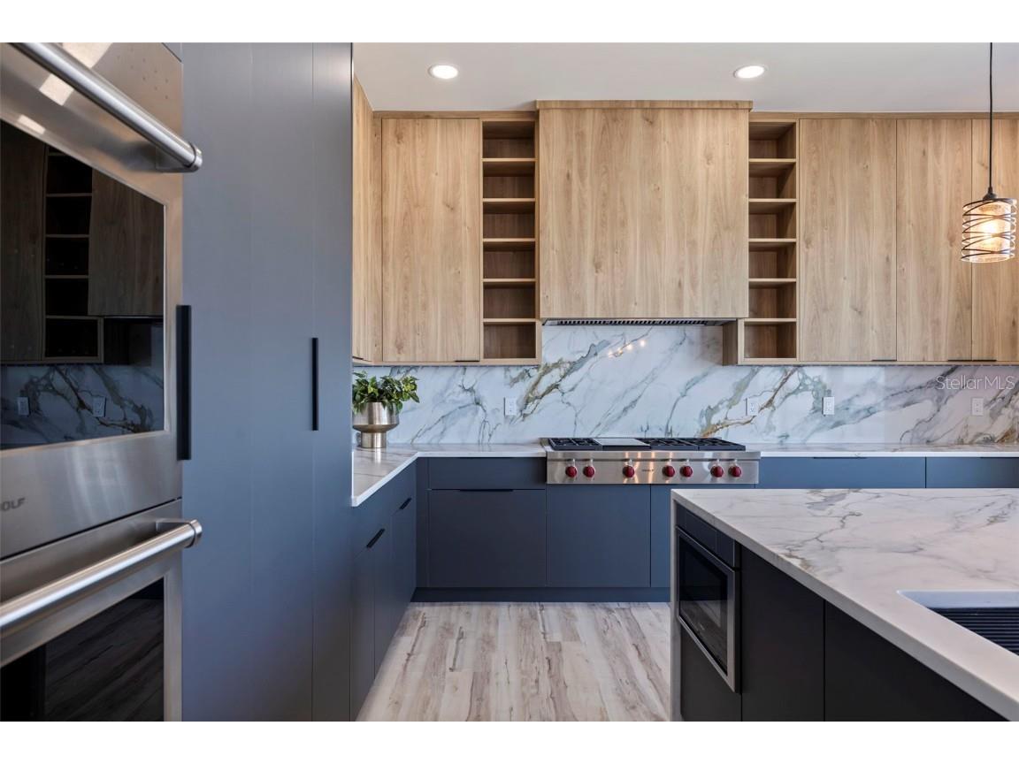 2121 Bayou Grande Boulevard NE Saint Petersburg FL 33703 U8253104 image4