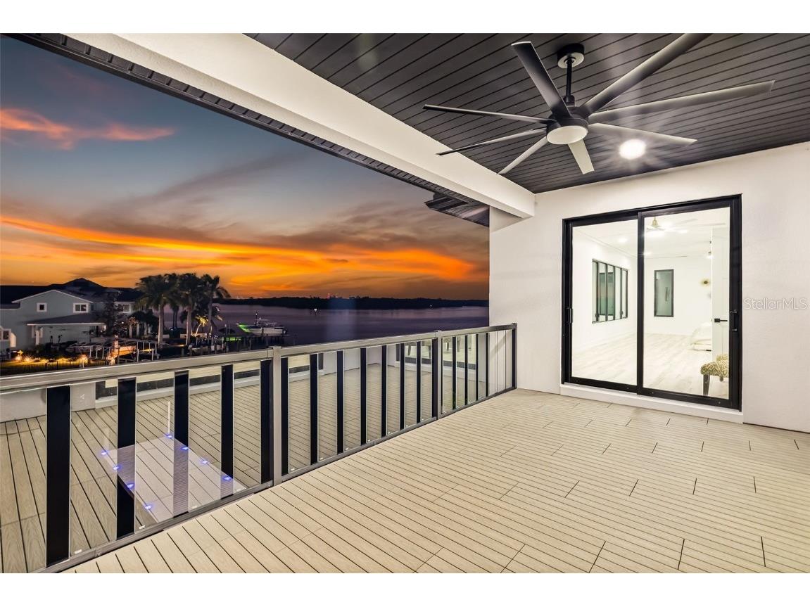 2121 Bayou Grande Boulevard NE Saint Petersburg FL 33703 U8253104 image46