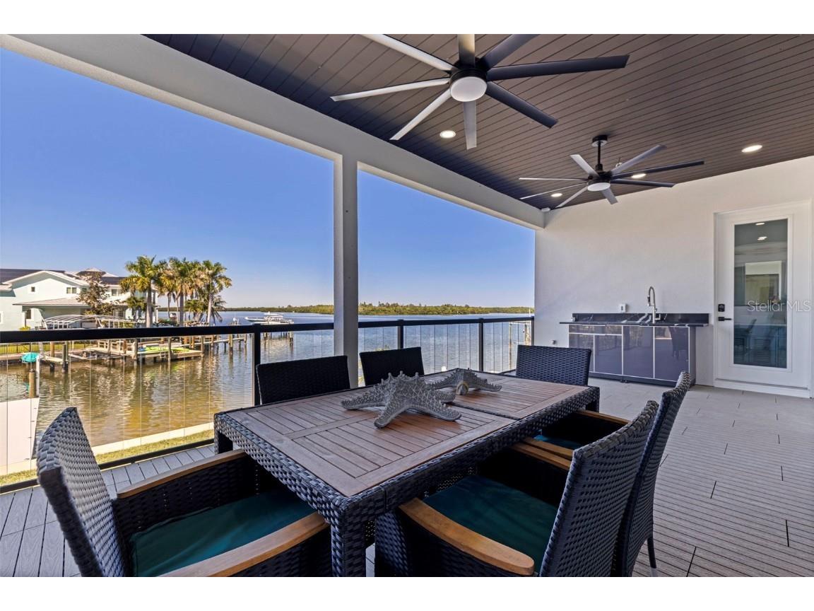 2121 Bayou Grande Boulevard NE Saint Petersburg FL 33703 U8253104 image54