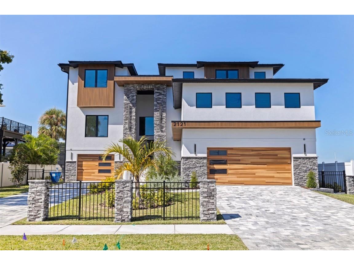 2121 Bayou Grande Boulevard NE Saint Petersburg FL 33703 U8253104 image7