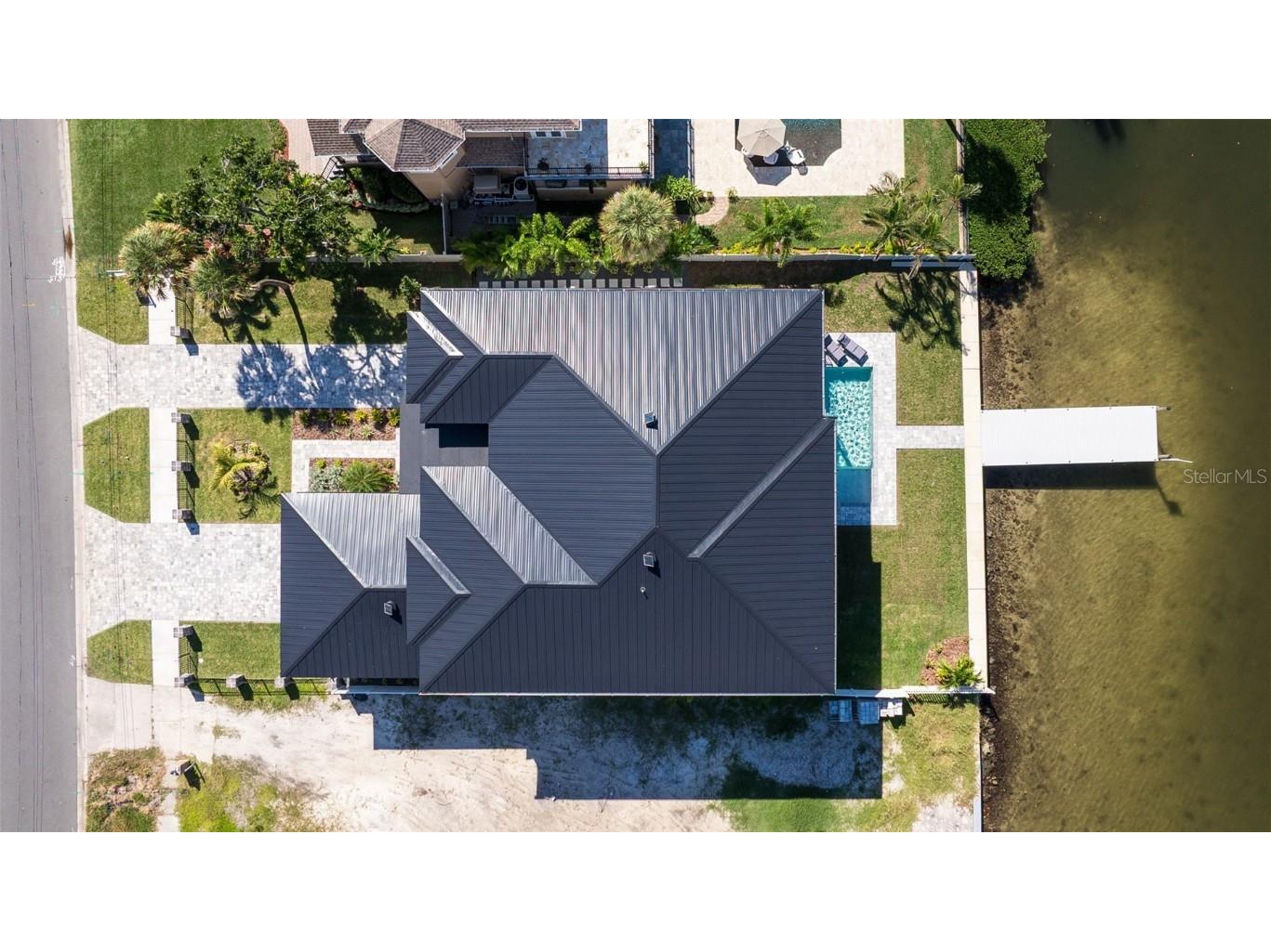 2121 Bayou Grande Boulevard NE Saint Petersburg FL 33703 U8253104 image73