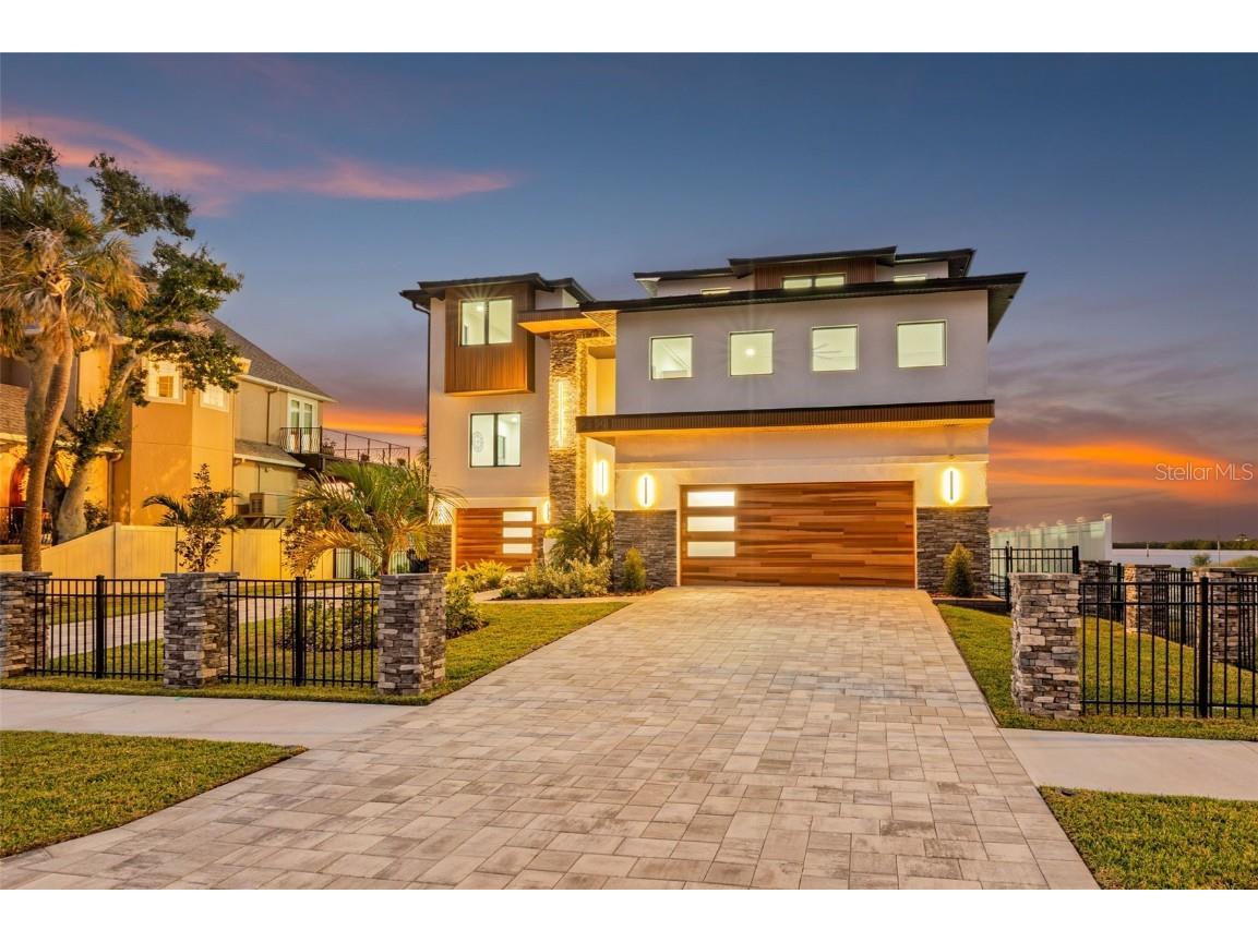 2121 Bayou Grande Boulevard NE Saint Petersburg FL 33703 U8253104 image81