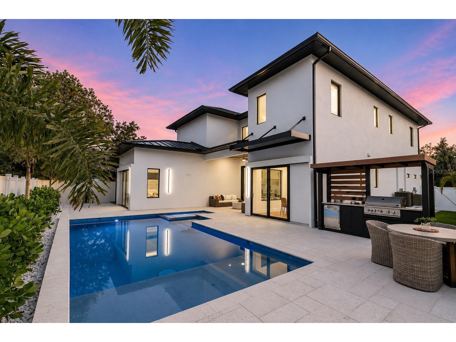 2121 Clematis Court Sarasota FL 34239 A4692569 image53