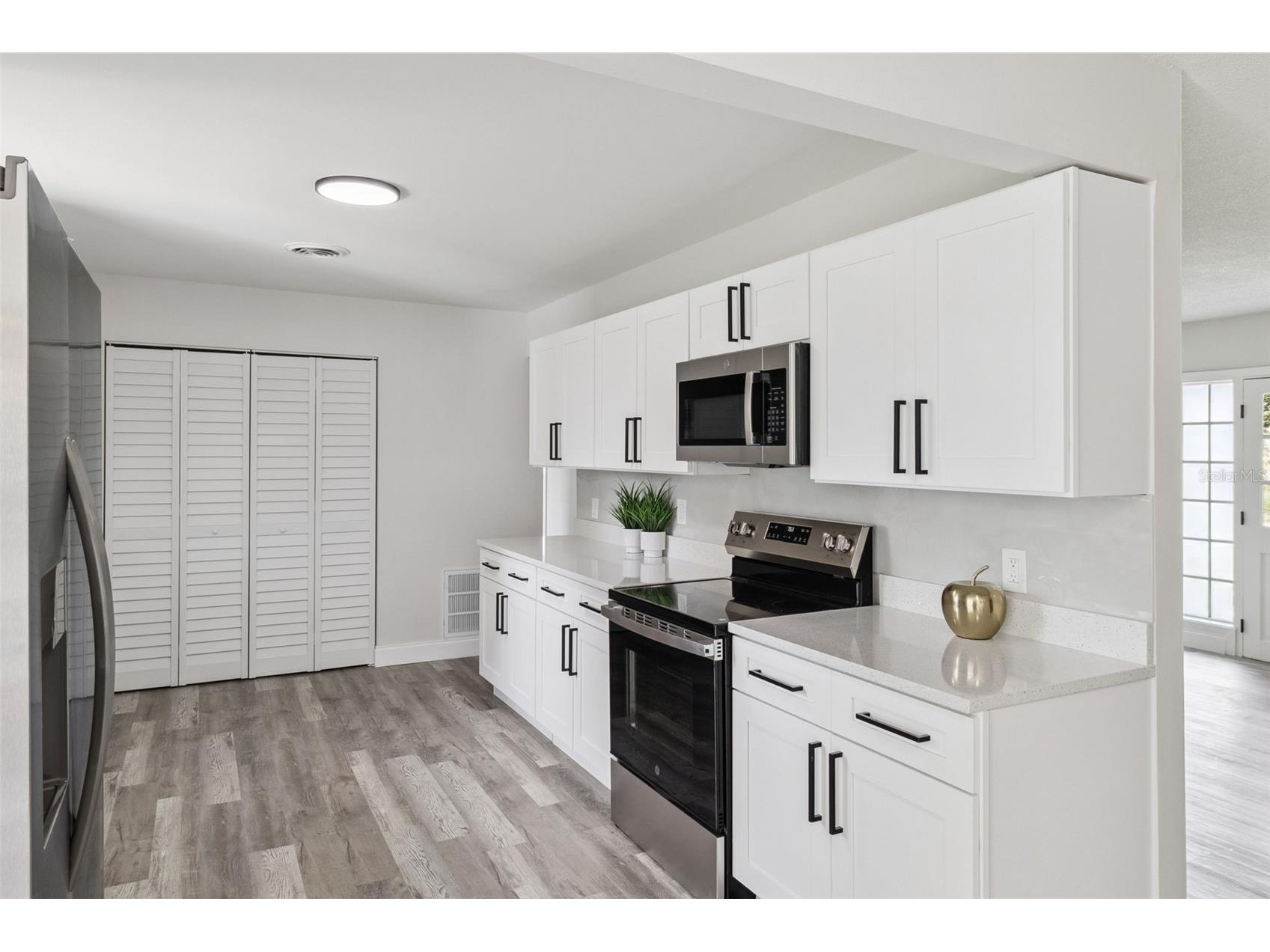 2121 Colony Drive Melbourne FL 32935 O6390438 image9