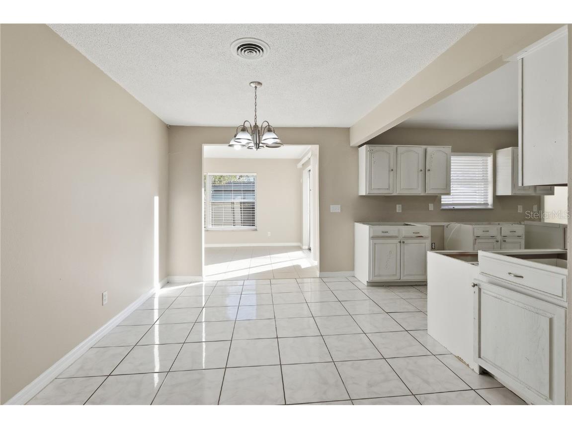 2121 Colony Melbourne FL 32935 O6366934 image11