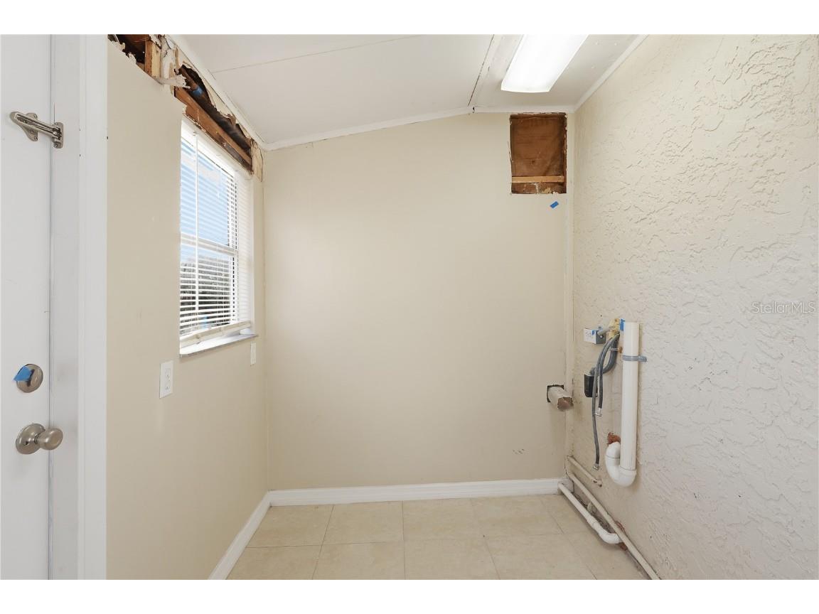 2121 Colony Melbourne FL 32935 O6366934 image26