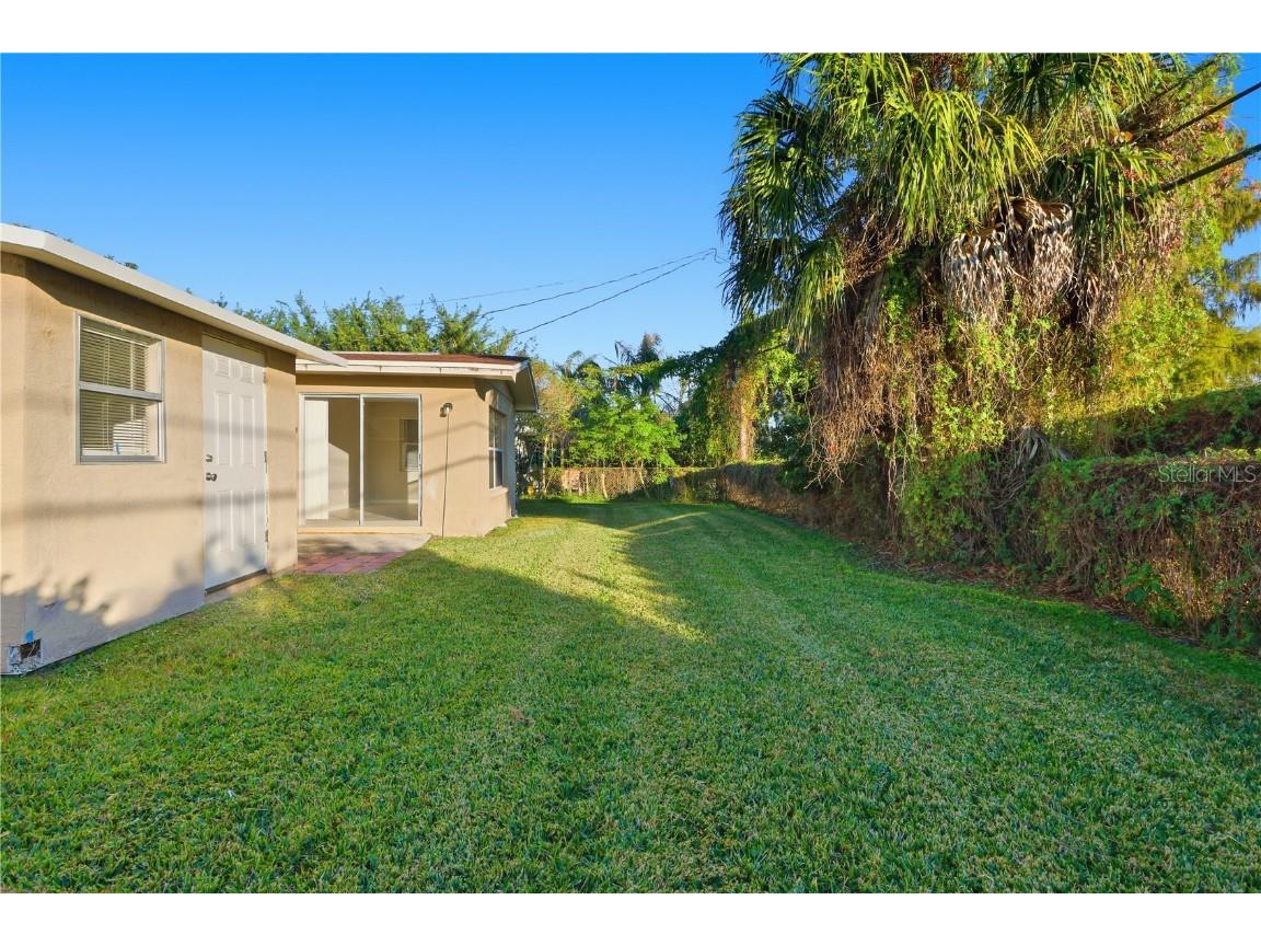 2121 Colony Melbourne FL 32935 O6366934 image28