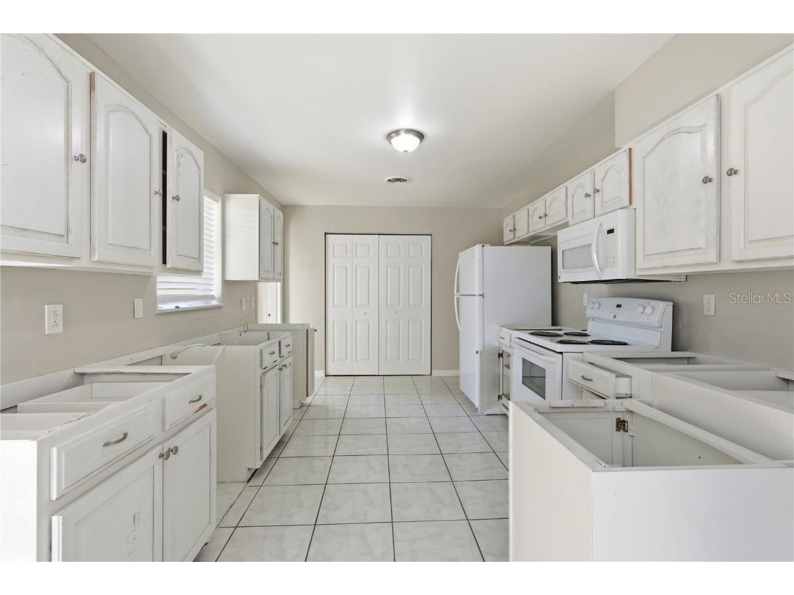 2121 Colony Melbourne FL 32935 O6366934 image7