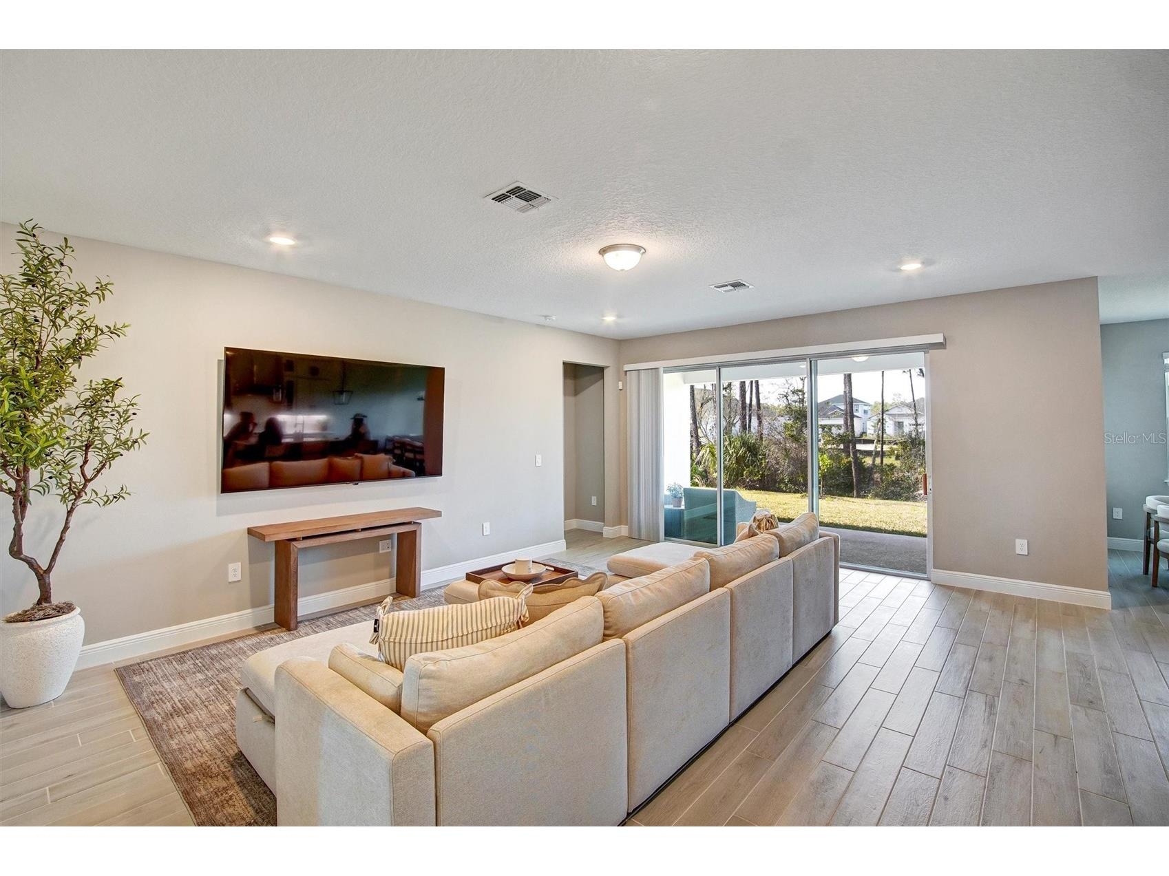 2121 Divot Drive Daytona Beach FL 32124 NS1087610 image3