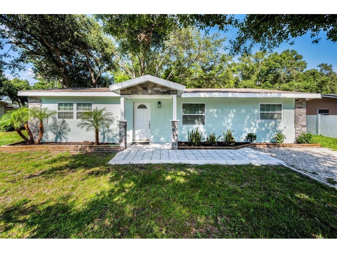 2121 Dodge Street Clearwater FL 33760 TB8399719 image1