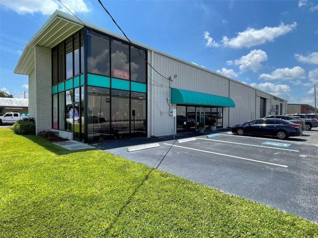 2121 E Edgewood Drive Lakeland FL 33803 L4951320 image1