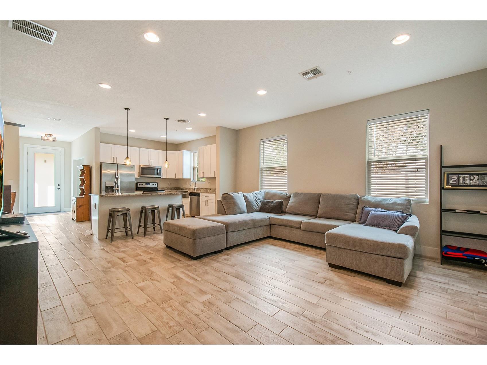 2121 E Kaley Avenue #1 Orlando FL 32806 O6378106 image4