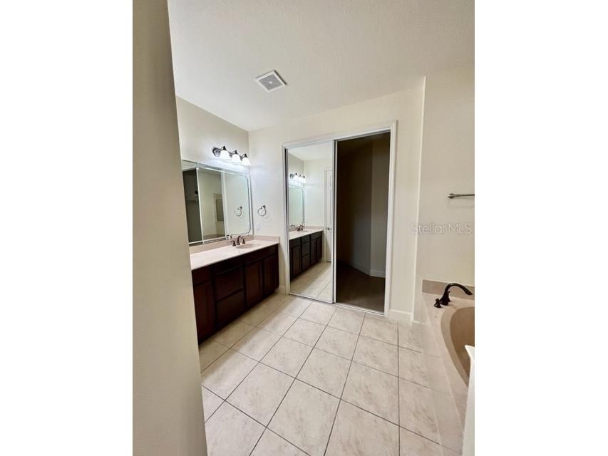 2121 Falmouth Court Kissimmee FL 34741 S5149871 image11