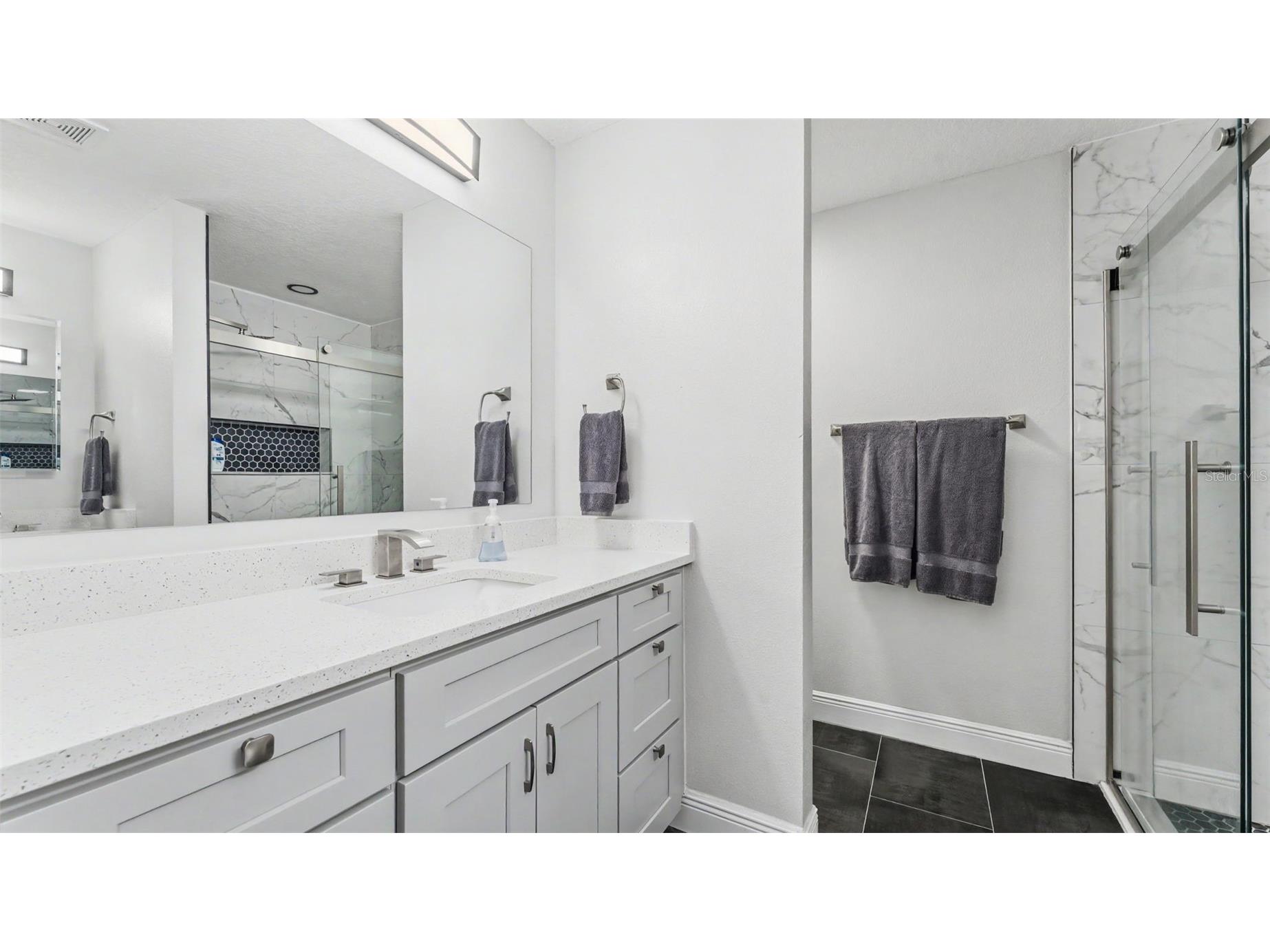 2121 Geneva Drive Lakeland FL 33805 - LAKE PEGGY L4962271 image17