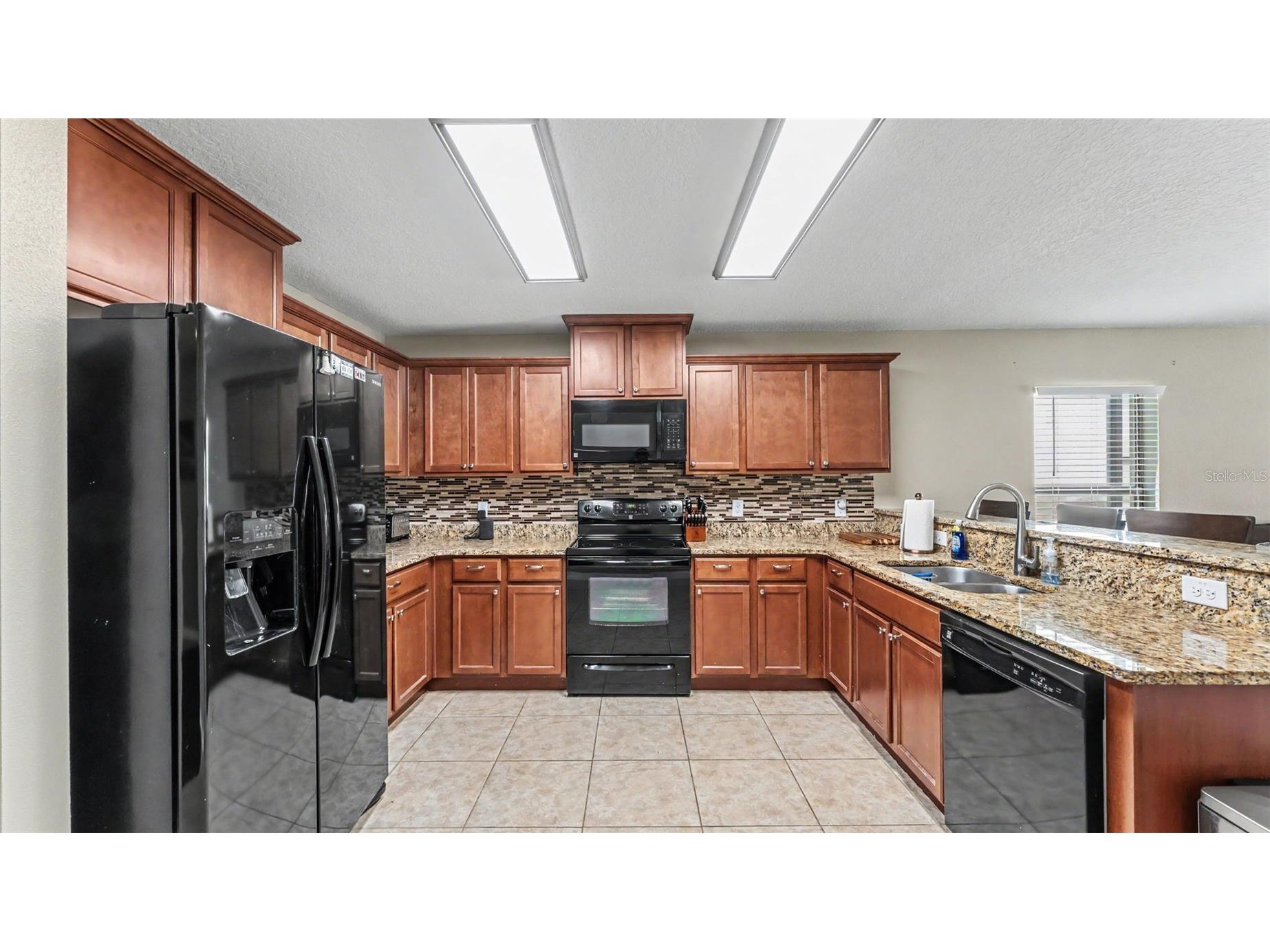 2121 Geneva Drive Lakeland FL 33805 - LAKE PEGGY L4962271 image8