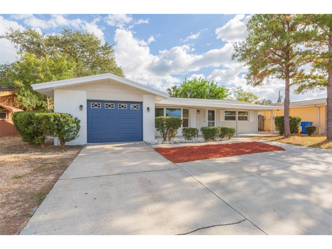 2121 Greenbriar Boulevard Clearwater FL 33763 TB8455316 image3