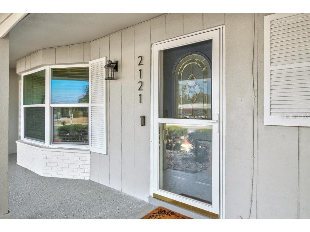 2121 Greenbriar Boulevard Clearwater FL 33763 TB8478923 image2