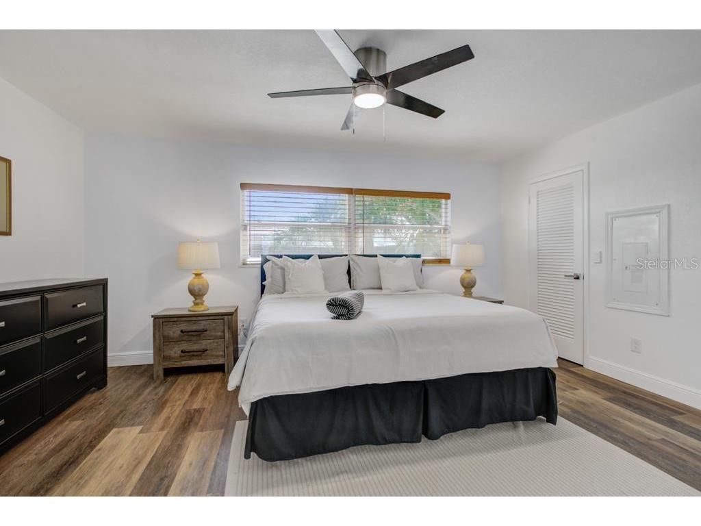 2121 Greenbriar Boulevard Clearwater FL 33763 TB8478923 image20