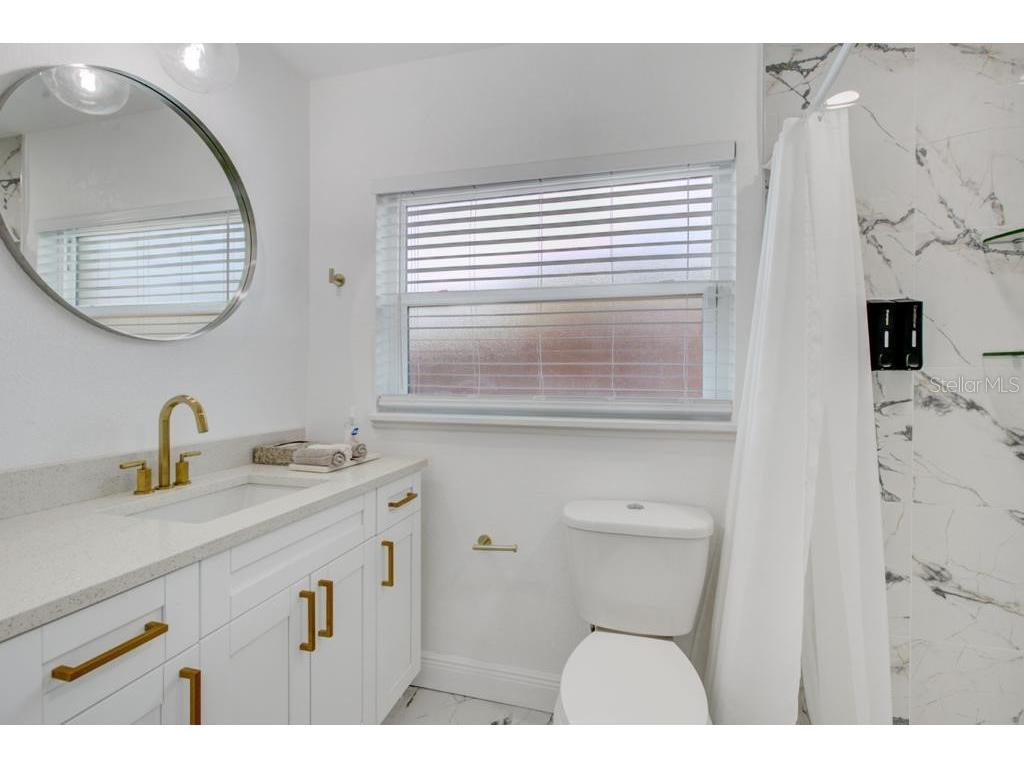 2121 Greenbriar Boulevard Clearwater FL 33763 TB8478923 image24