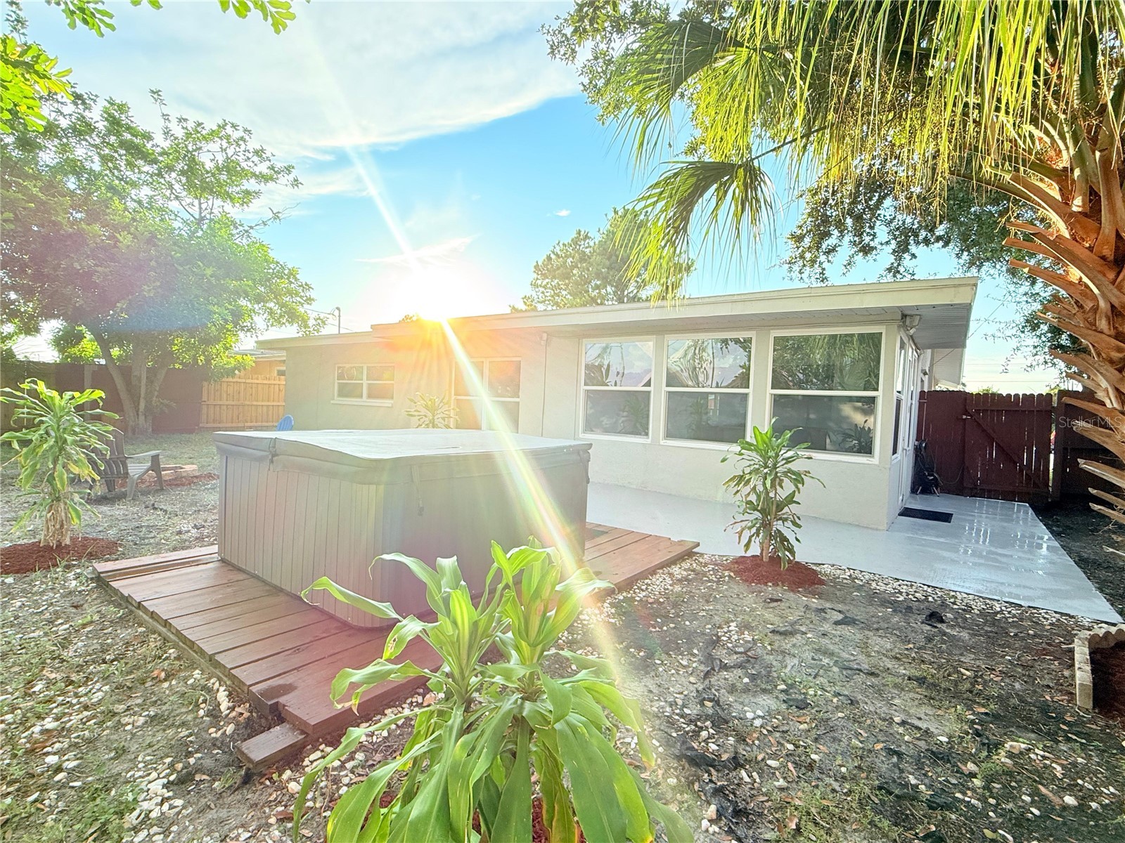 2121 Greenbriar Boulevard Clearwater FL 33763 TB8478923 image37