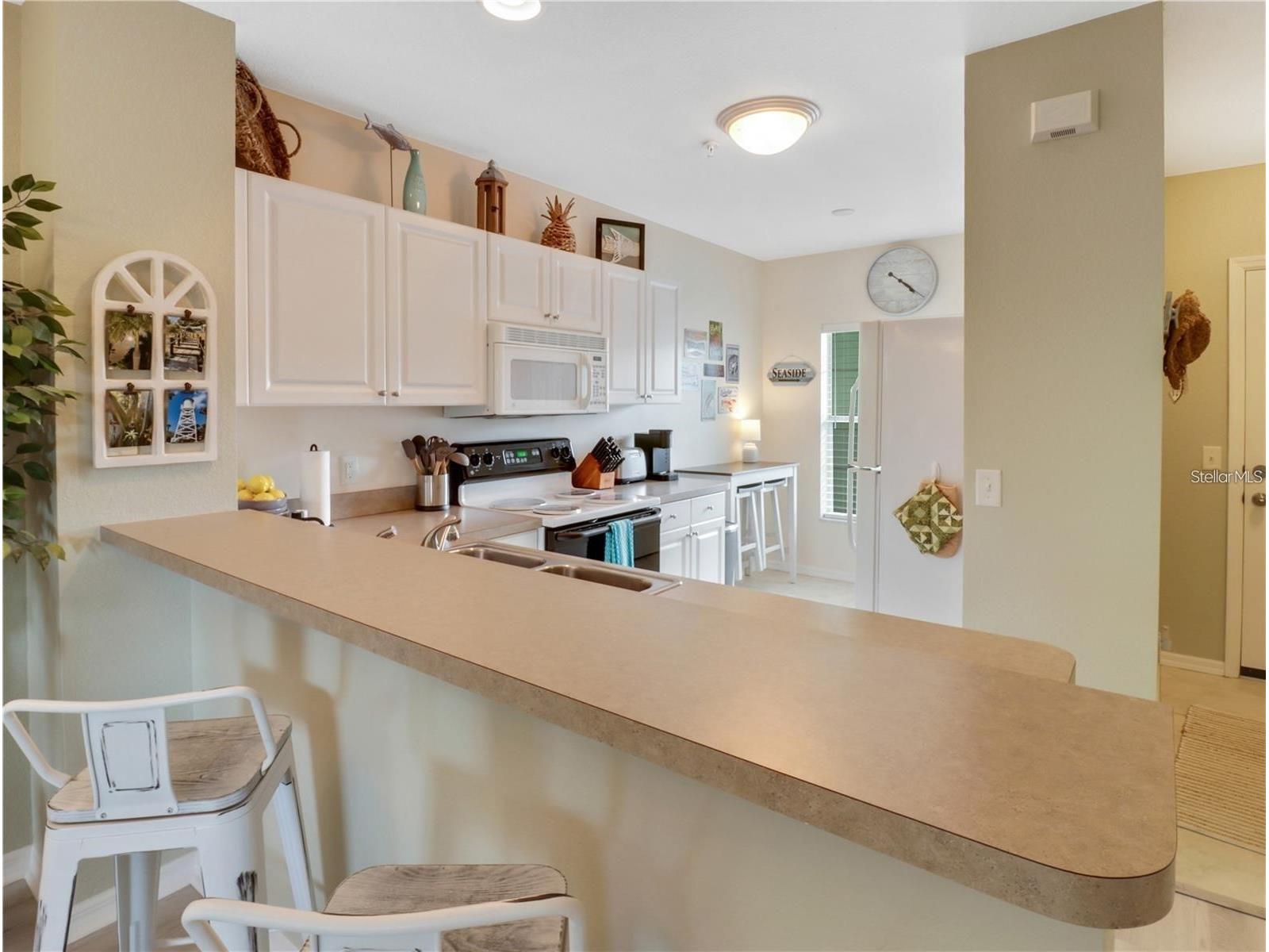 2121 Heron Lake Drive #204 Punta Gorda FL 33983 T3503749 image5