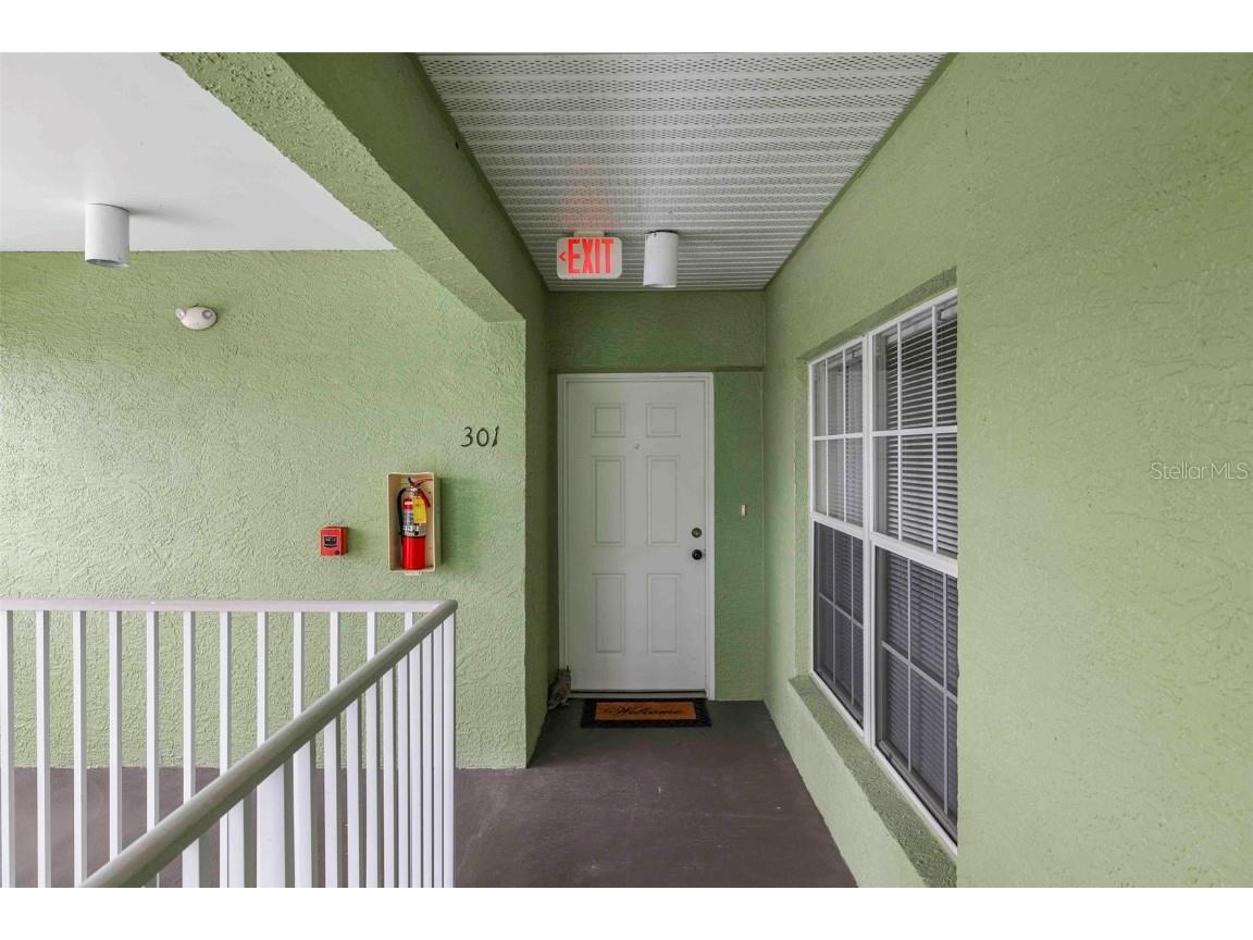 2121 Heron Lake Drive #301 Punta Gorda FL 33983 D6140133 image1