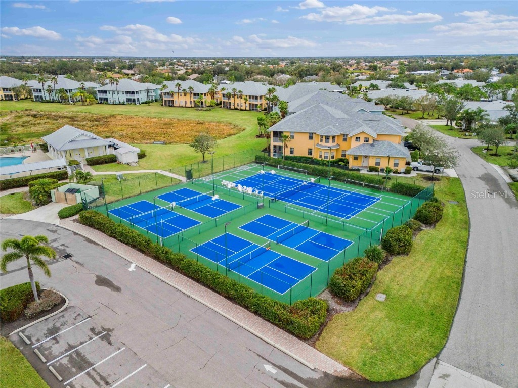 2121 Heron Lake Drive #301 Punta Gorda FL 33983 D6140133 image4