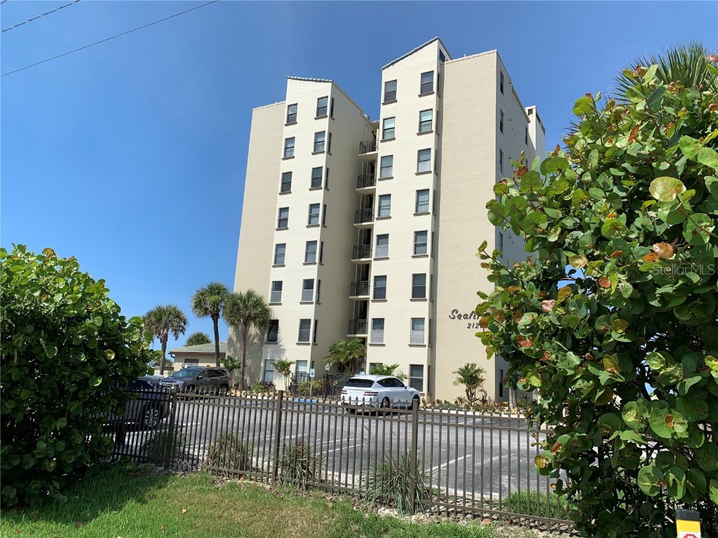2121 Hill Street #5B New Smyrna Beach FL 32169 - ATLANTIC OCEAN O6166799 image1