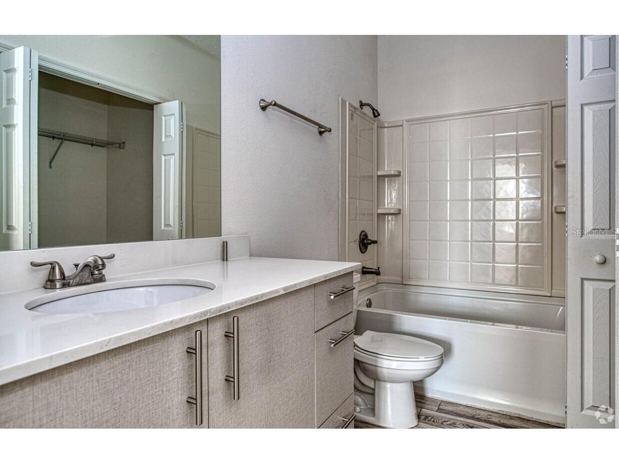 2121 Mccoy Road #220 Orlando FL 32809 O6365783 image18