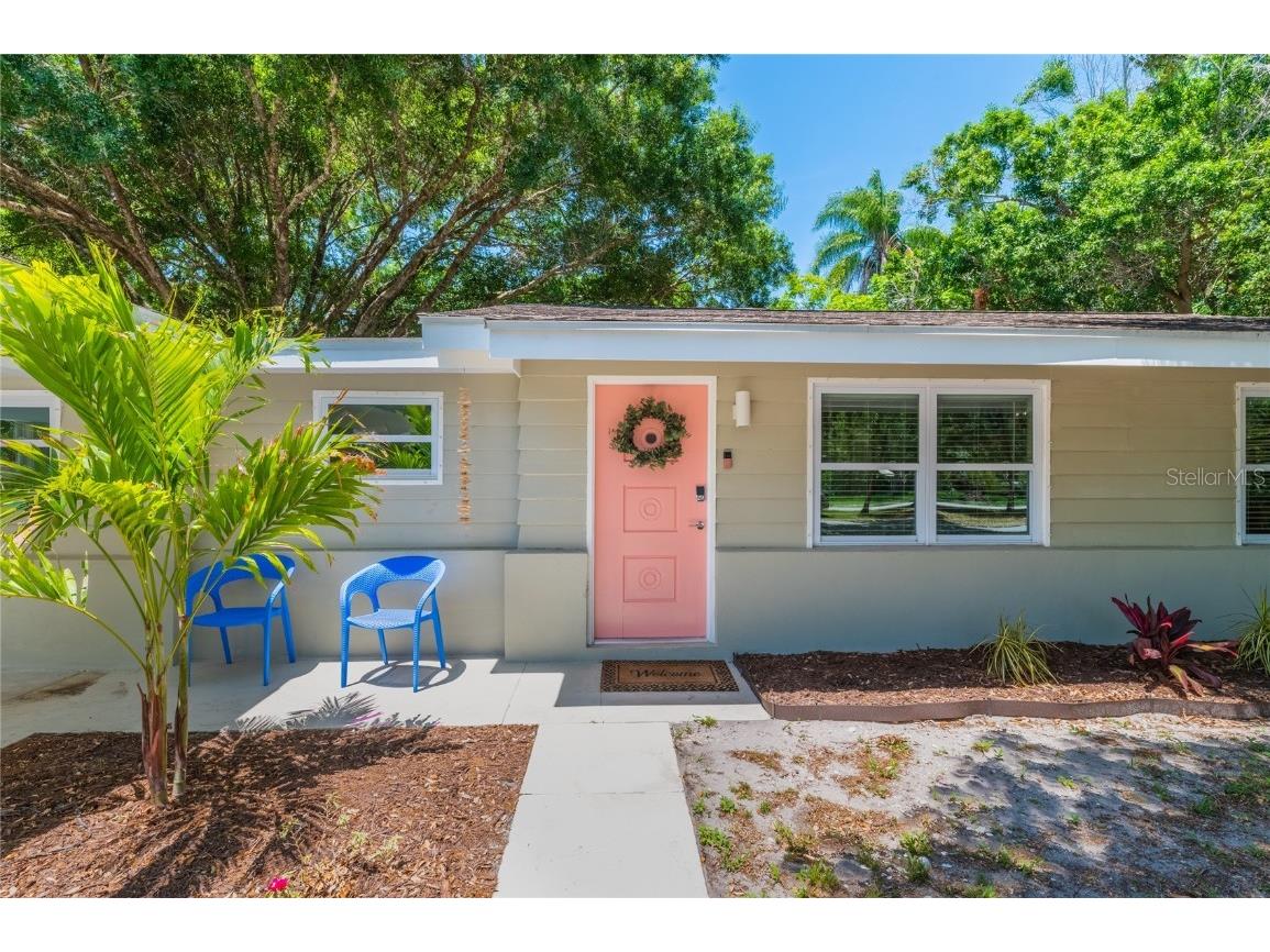 2121 Oak Terrace Sarasota FL 34231 A4542848 image1