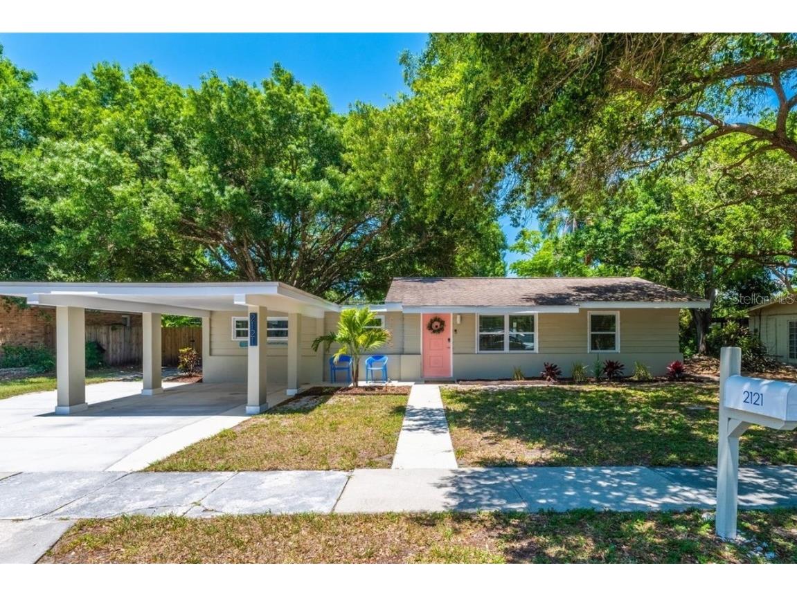 2121 Oak Terrace Sarasota FL 34231 A4620223 image1