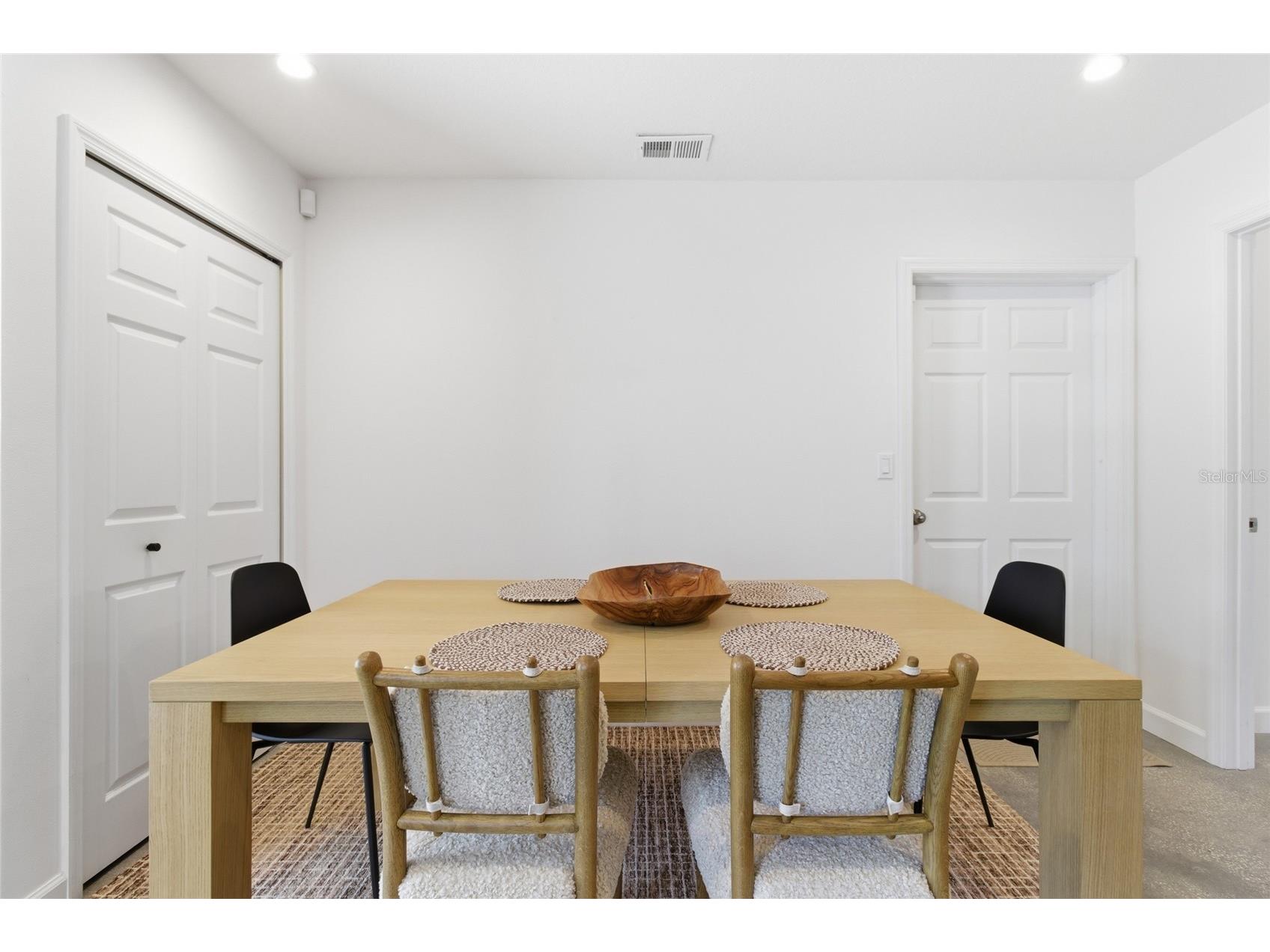 2121 Palm Terrace Sarasota FL 34231 A4684433 image13
