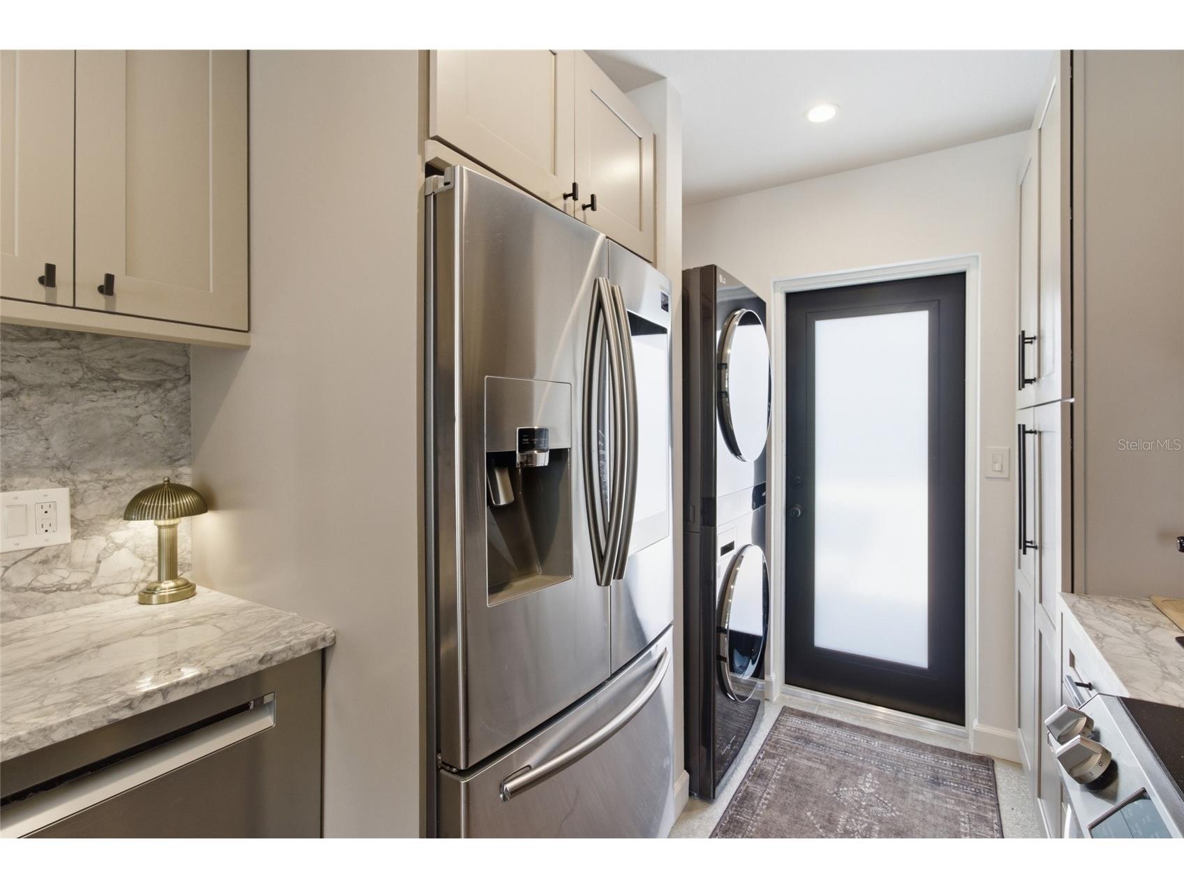 2121 Palm Terrace Sarasota FL 34231 A4684433 image16