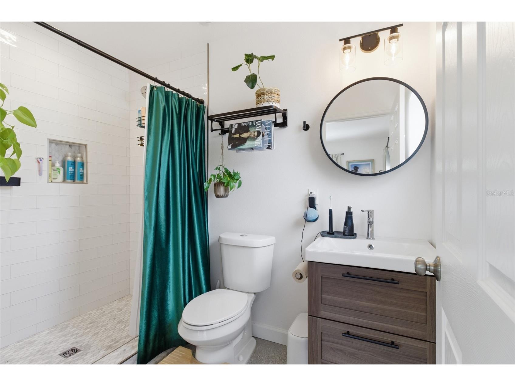 2121 Palm Terrace Sarasota FL 34231 A4684433 image20