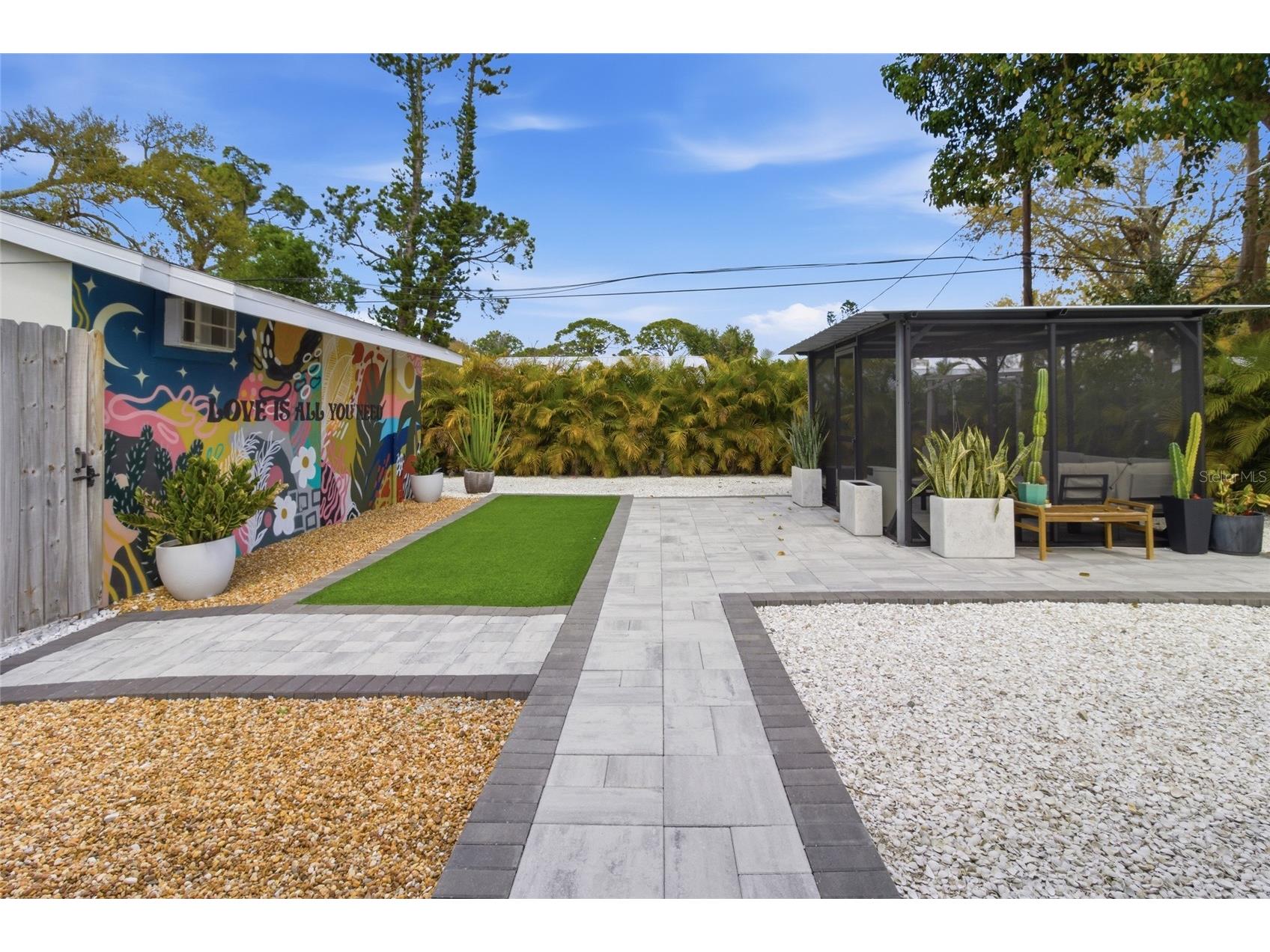 2121 Palm Terrace Sarasota FL 34231 A4684433 image34