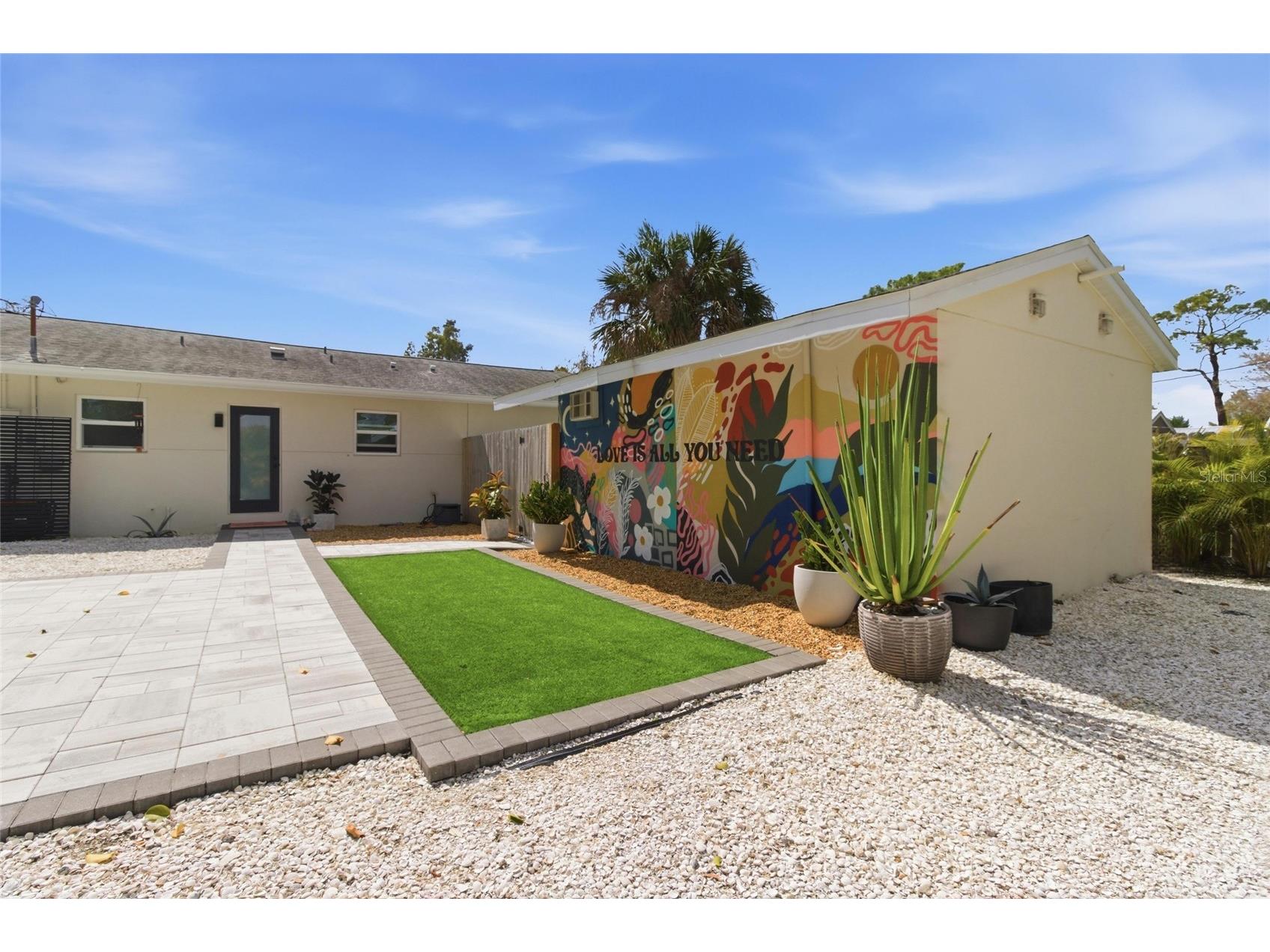 2121 Palm Terrace Sarasota FL 34231 A4684433 image42