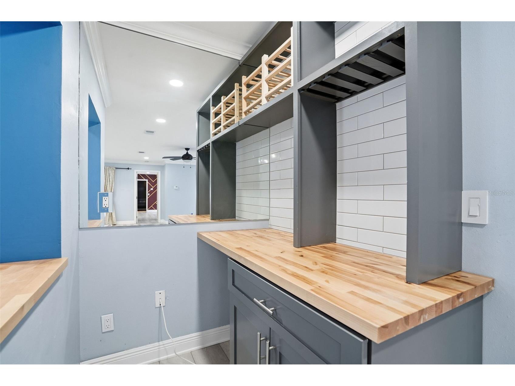 2121 Park Street N Saint Petersburg FL 33710 TB8493120 image19