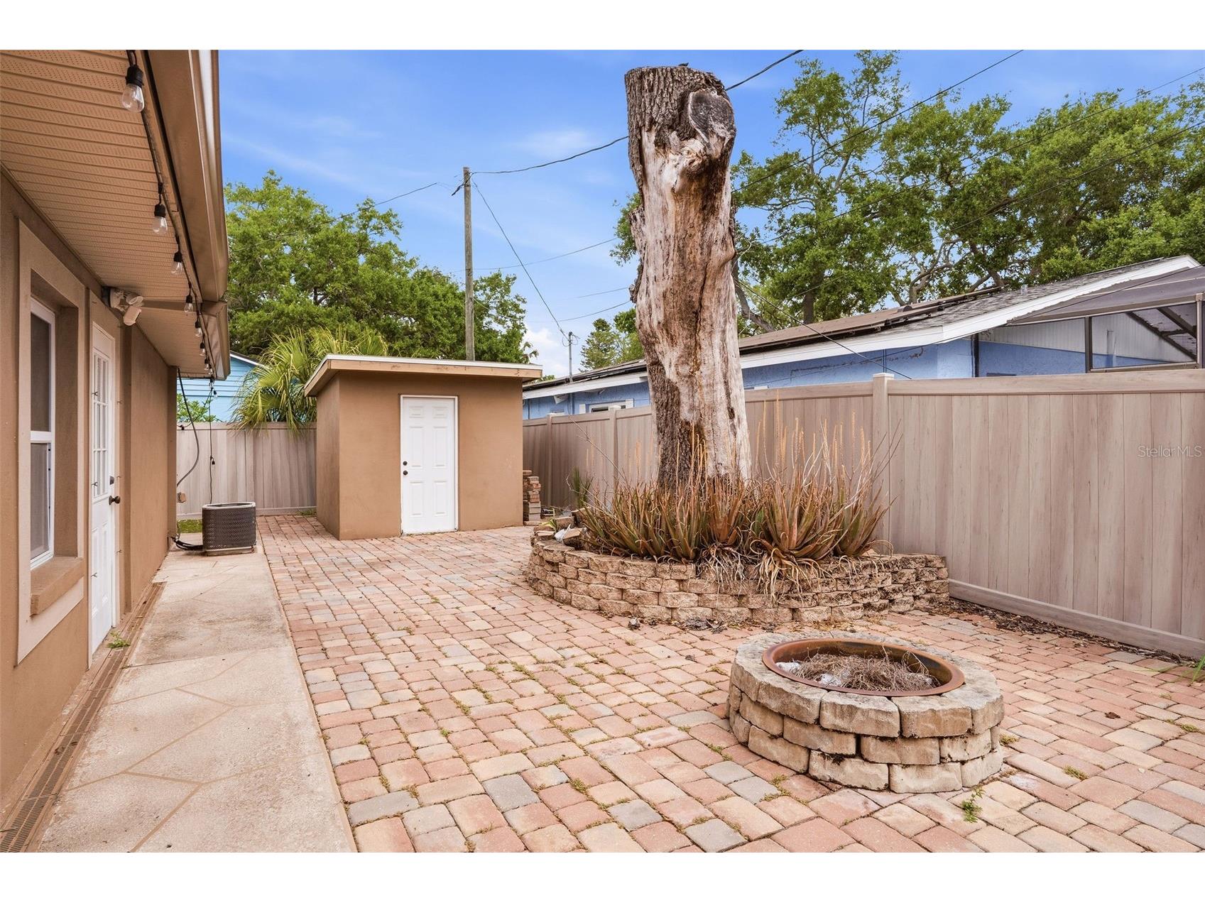 2121 Park Street N Saint Petersburg FL 33710 TB8493120 image35