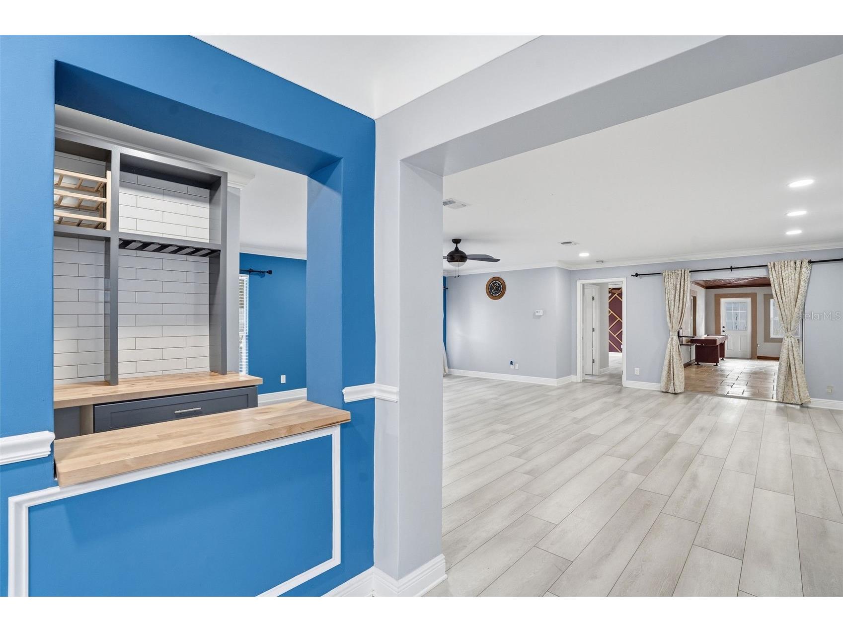 2121 Park Street N Saint Petersburg FL 33710 TB8493120 image9