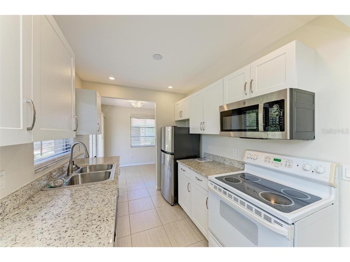 2121 Pueblo Circle #V6 Sarasota FL 34231 A4649546 image12