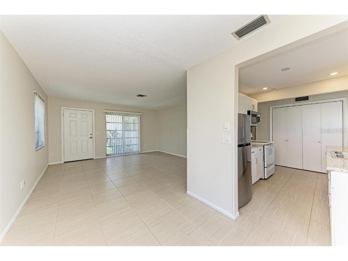 2121 Pueblo Circle #V6 Sarasota FL 34231 A4649546 image18