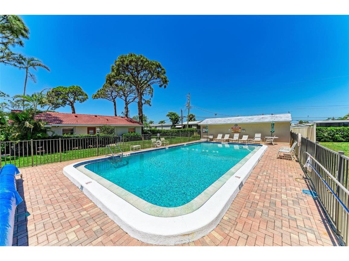 2121 Pueblo Circle #V6 Sarasota FL 34231 A4649546 image31