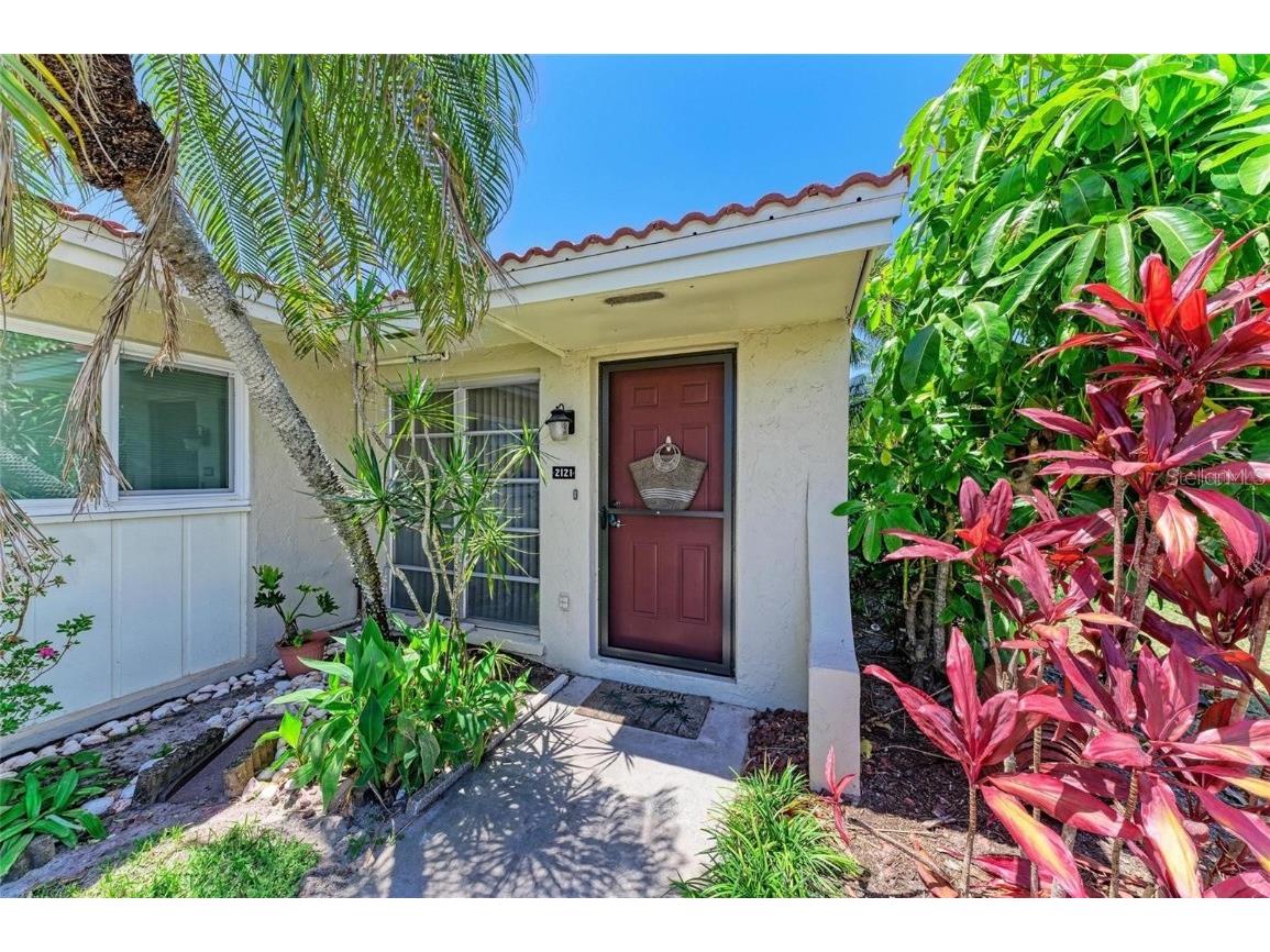 2121 Pueblo Circle #V6 Sarasota FL 34231 A4672467 image2