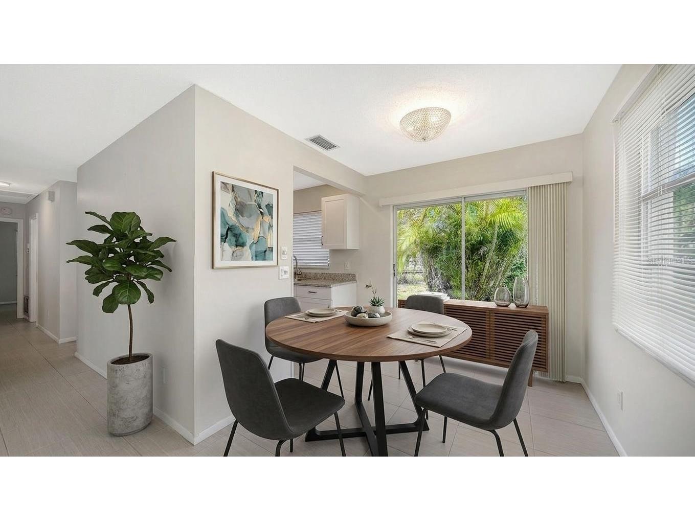 2121 Pueblo Circle #V6 Sarasota FL 34231 A4692375 image11