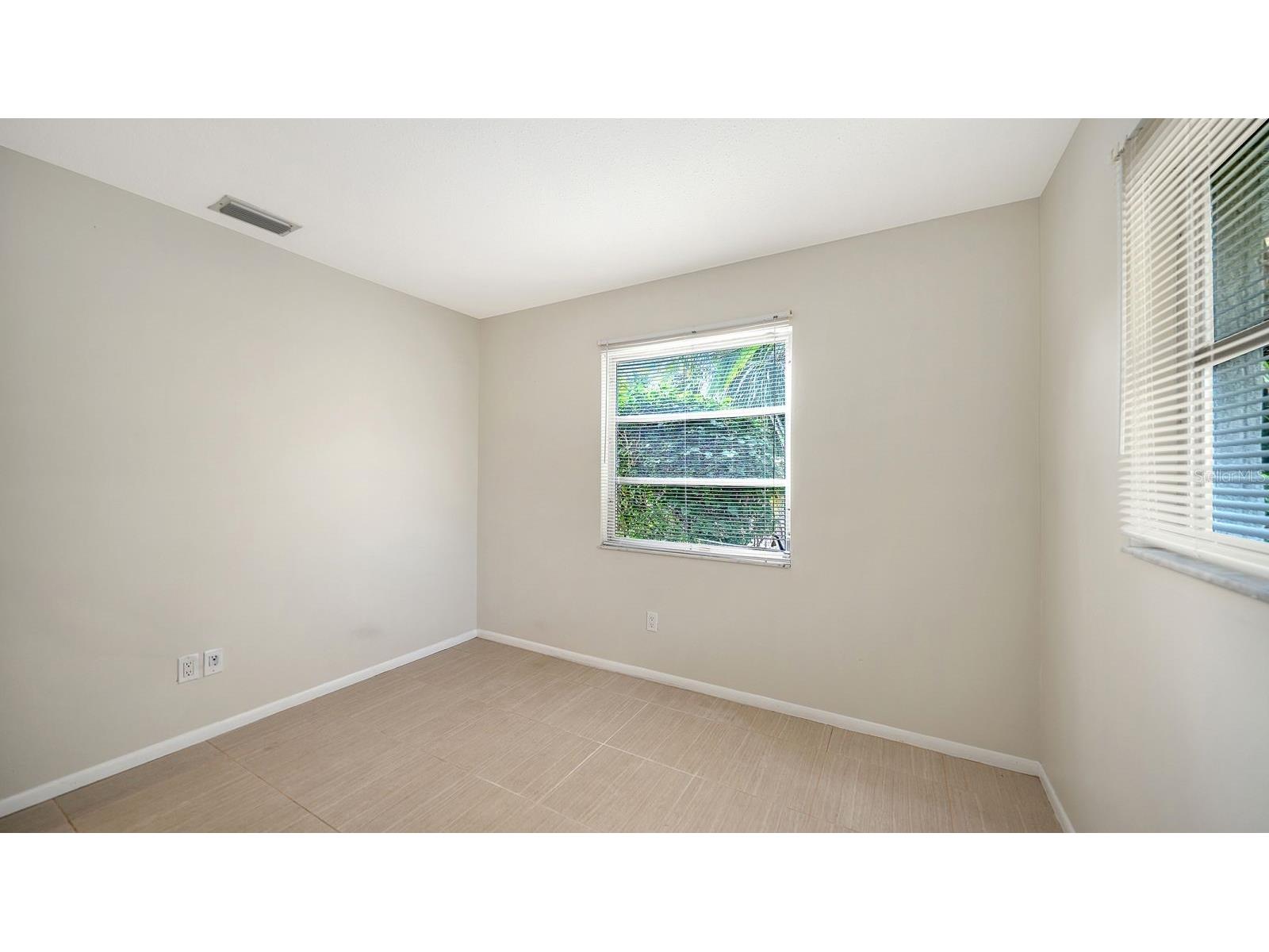 2121 Pueblo Circle #V6 Sarasota FL 34231 A4692375 image33